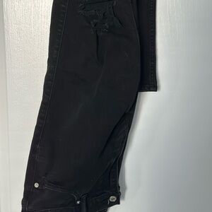 Men’s black distressed A&F jeans